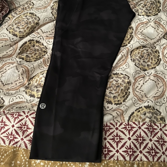 Lululemon fast and free - Picture 1 of 3